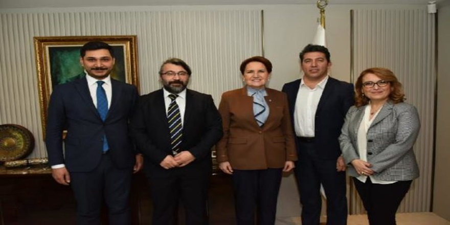 Emre Kınay İyi Parti Kadıköy Belediyesi Başkan aday'ı