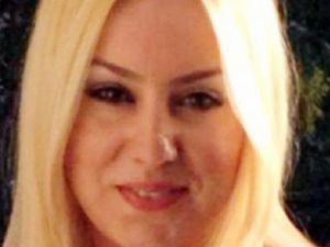 Üzerine Benzin Döküp Yaktı