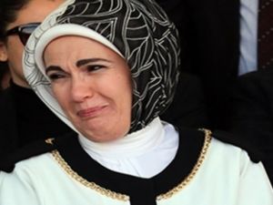 Yine Ağladı, “One Minute Fethullah Hoca“