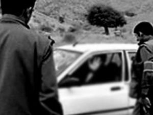 Yol Kestiler, dört askeri kaçırdılar !