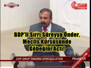 BDP'li Sırrı Süreyya Önder, Meclis Kürsüsünde Göbeğini Açtı!