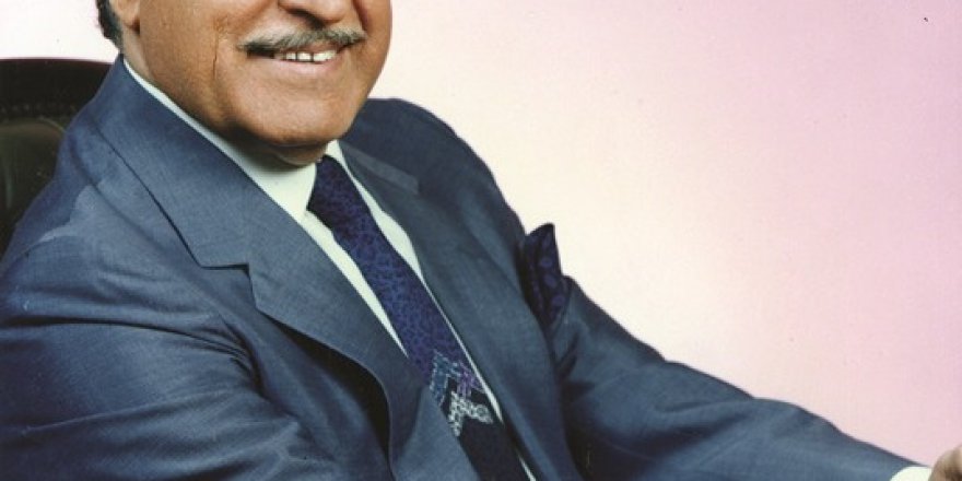 Ünlü Sanatçı Yaşar Özel Hayatını Kaybetti