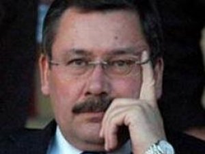 MELİH GÖKÇEK'İN SES KAYDI