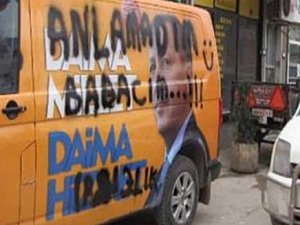 AKP SEÇİM ARACINA BUNU YAZDILAR