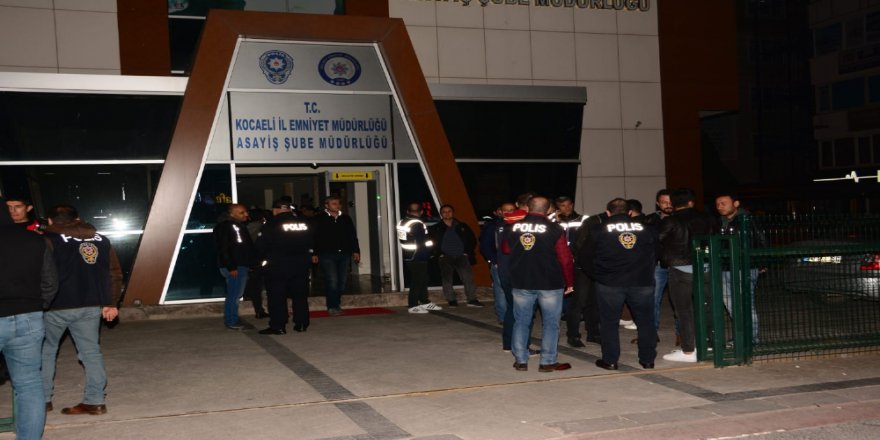 Kocaeli'de Kumar Baskını ;16 Gözaltı