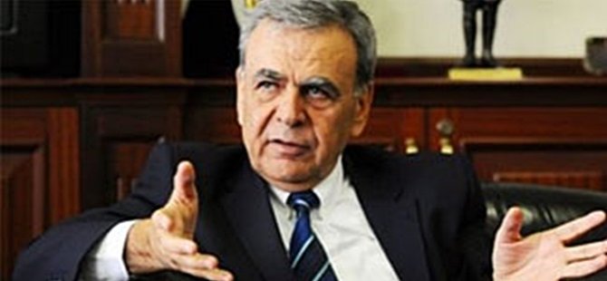 "TAKKE DÜŞTÜ KEL GÖRÜNDÜ"