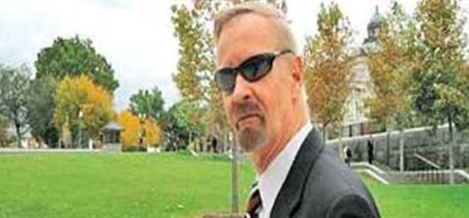 AKP CEMAAT SAVAŞINDA AKŞAM'I DEVREYE SOKTU