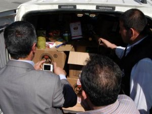 SEÇİM ÖNCESİ RESMİ ARAÇLARLA GIDA YARDIMI