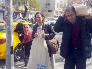 OY PUSULALARININ BULUNDUĞU ÇUVALLARI SIRTLANIP GİTTİLER