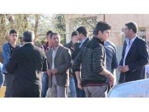 SURİYELİ AİLENİN ÇANTASINDA PATLAYICI DÜZENEĞİ ELE GEÇİRİLDİ