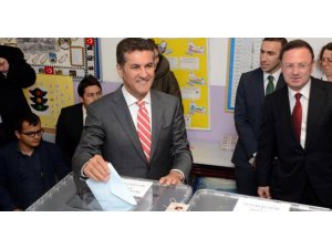 SARIGÜL'DEN FLAŞ ÇAĞRI