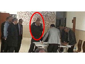 ANTALYA'DAN SKANDAL SANDIK KURULU FOTOĞRAFI