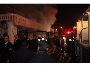 HUZUREVİNDE YANGIN: 2 YAŞLI İNSAN ÖLDÜ