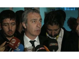 BEŞİKTAŞLI YÖNETİCİLERDEN HAKEME TEPKİ