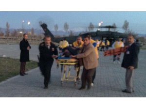 MİNİBÜS ŞARAMPOLE DEVRİLDİ: 1 ÖLÜ, 5 YARALI
