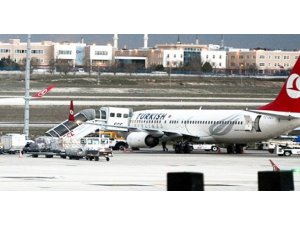 THY UÇAĞINDA BOMBA ARAMASI