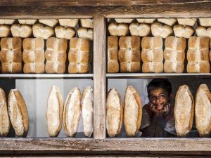 EKMEKLİ ÇOCUK FOTOĞRAFINA ULUSLARARASI ÖDÜL