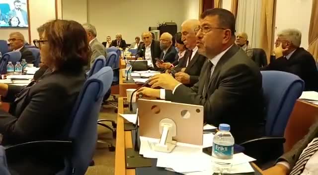 Veli Ağbaba'dan 'ek Borçlanma' Tepkisi: "2023 Bütçesi Gelmeden Bitti"