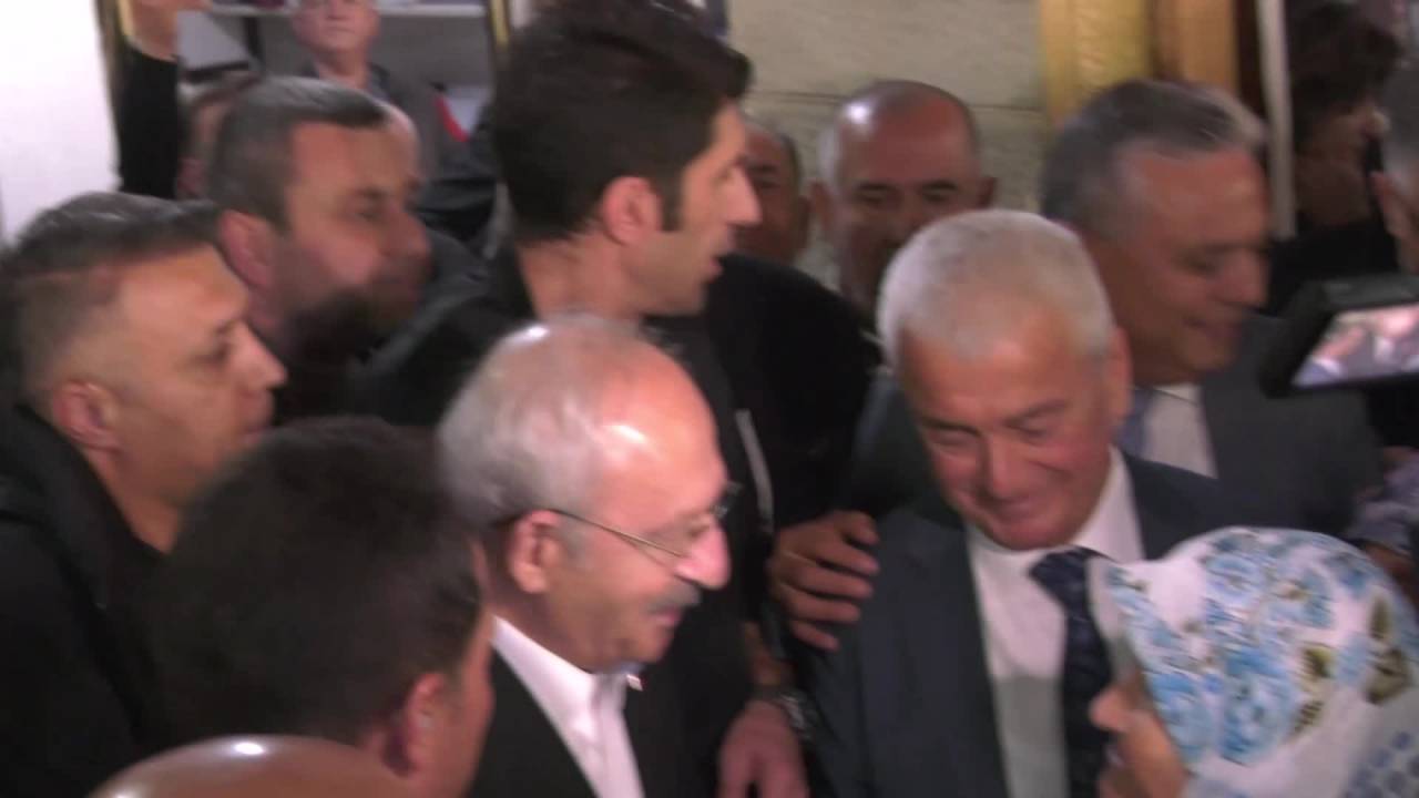 Finikeliçiftçiden Kılıçdaroğlu’na Tarımsal Destek İsyanı: "erdoğan’ın Bunu Gözüne Sok"