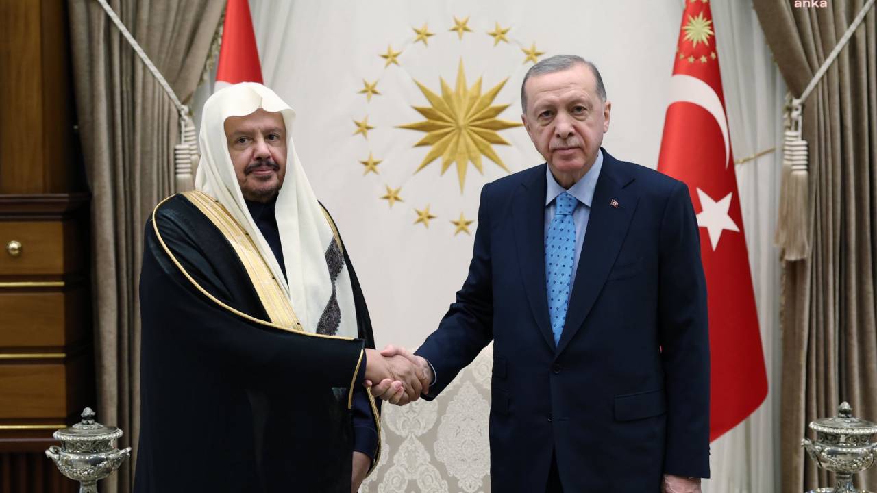 Cumhurbaşkanı Erdoğan, Suudi Arabistan Şûra Meclisi Başkanı Al Şeyh’i Kabul Etti