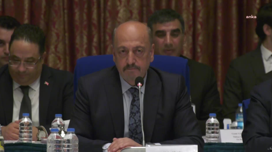 Bakan Bilgin: Eyt Meselesini Yaş Sınırı Olmadan Çözüyoruz. Hayırlı Olsun