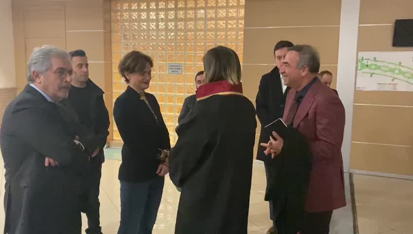 Canan Kaftancıoğlu, Fahrettin Altun'a Hakaret Ettiğiiddiasıyla Yargılandığı Davada Beraat Etti