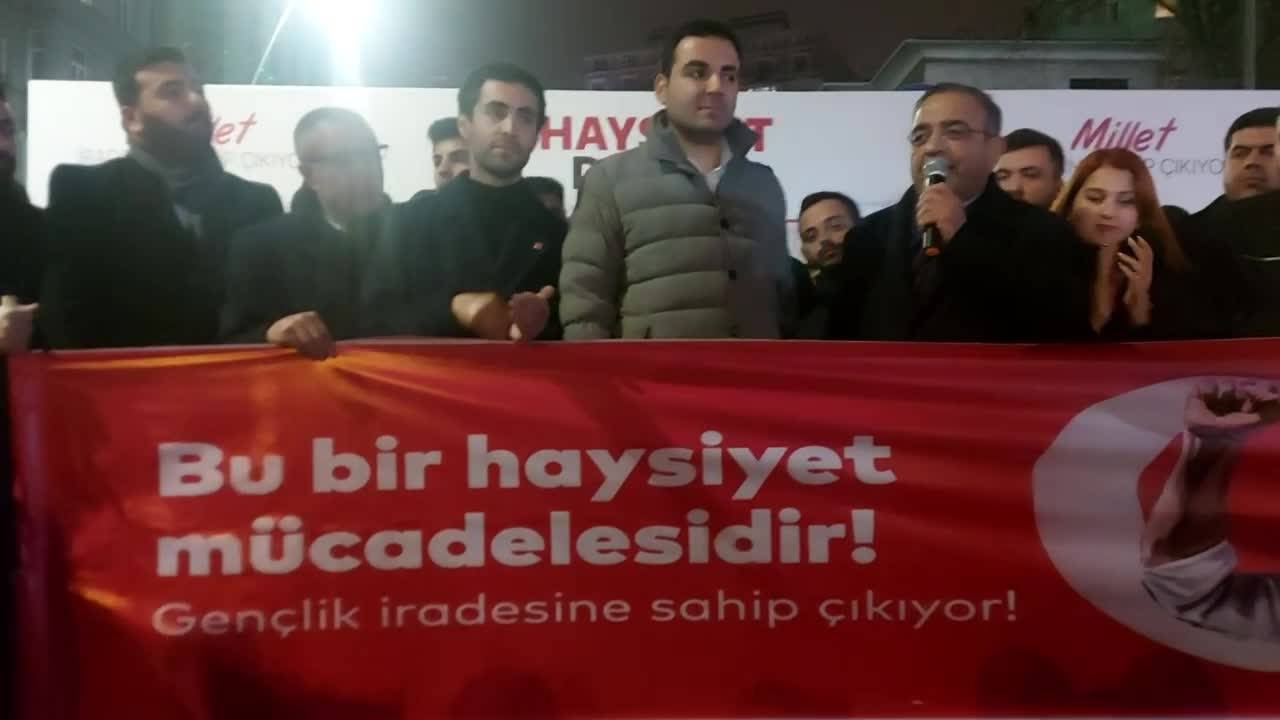 Sezgin Tanrıkulu'ndan İbb Önündeki 'demokrasi Nöbeti'ne Destek: "bunlar Mağdurdu Şimdi Zalim Oldular"