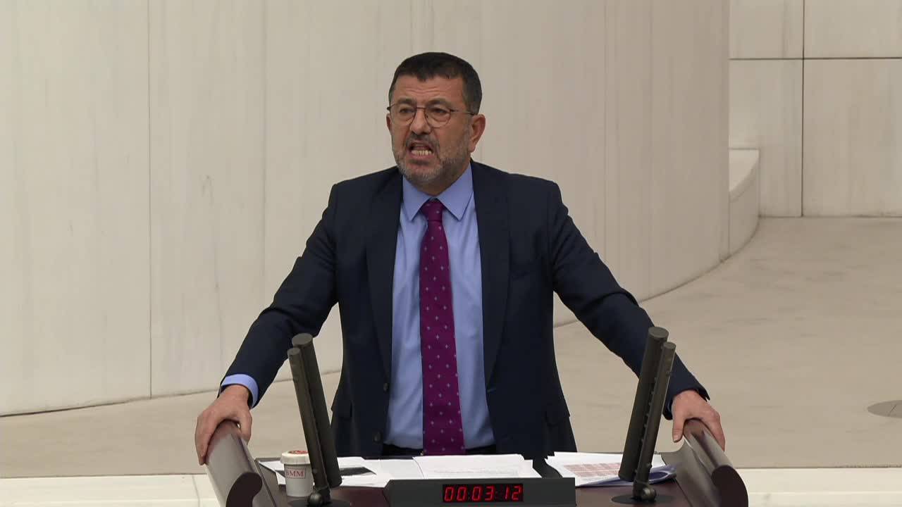 Veli Ağbaba'dan İktidara: “eyt’liler Sizin Sözlerinize Güvenerek Hayal Kurdular, Bu Hayalleri Yok Etmeyin”