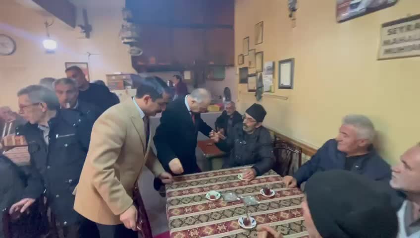 Haymanalı Besici: "bugün 400 Lira Olan Yem, 2 Bin Lira Oldu. Ben Nasıl Ayakta Durayım?"