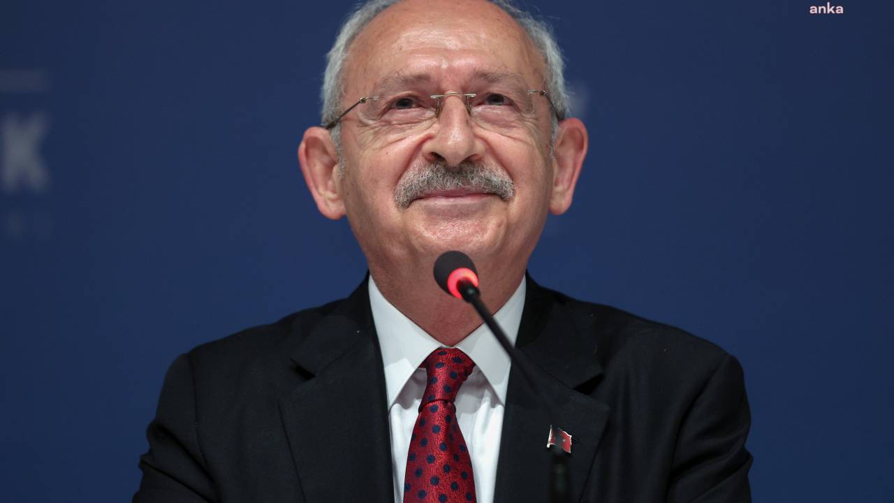 Kılıçdaroğlu, Aym Başkanlığı’na Yeniden Seçilen Zühtü Arslan’ı Tebrik Etti