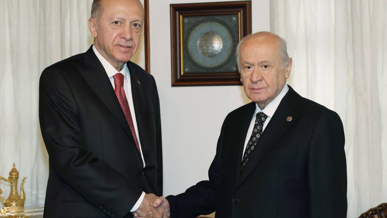 Cumhurbaşkanı Erdoğan, Mhp Genel Başkanı Bahçeli’yi Evinde Ziyaret Etti