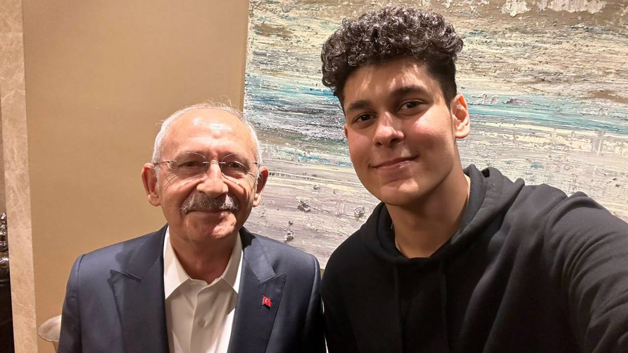 Kılıçdaroğlu, Gençlik Festivalinde Kendisini Protesto Eden Lise Öğrencisiile Buluştu