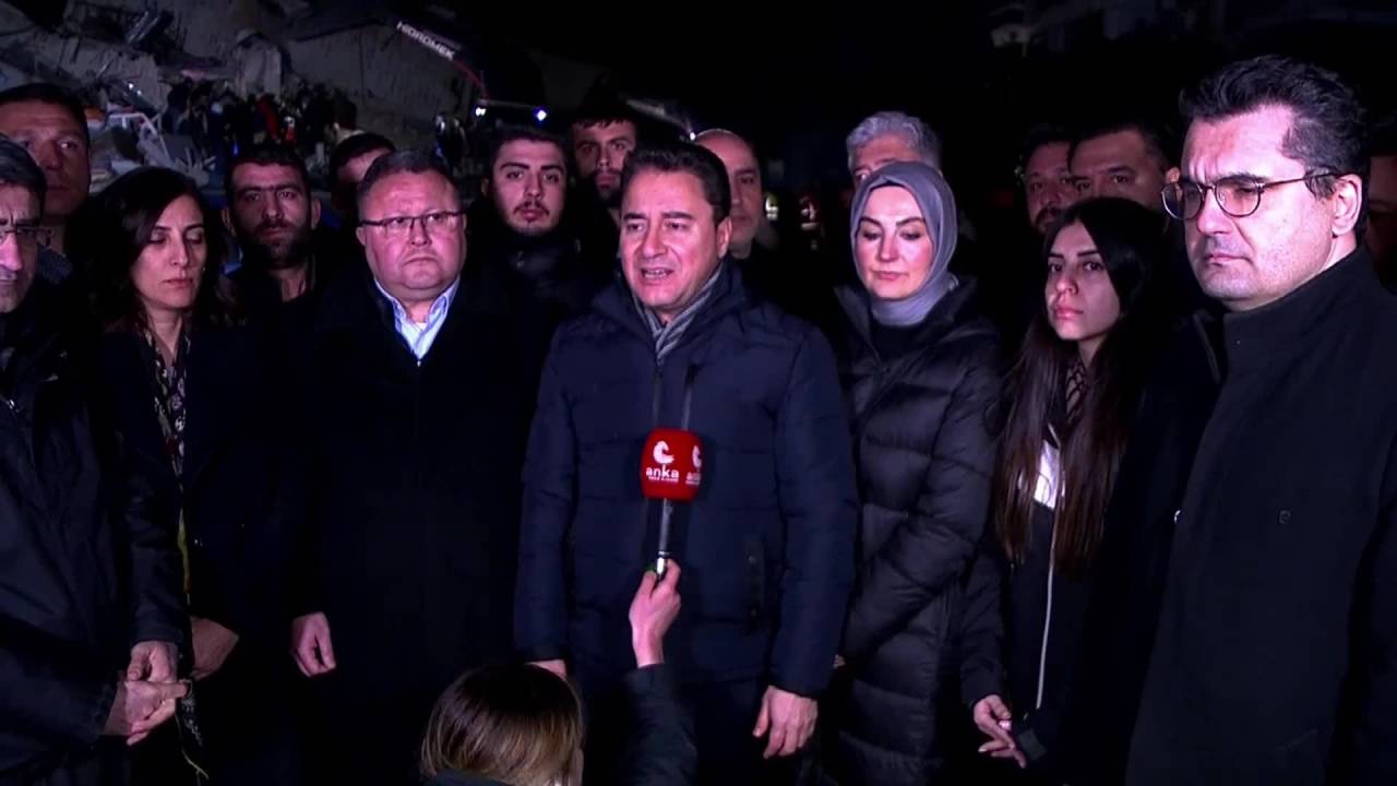 Ali Babacan: “hükümete Acil Çağrım, Şu Sosyal Medya Üzerindeki Karartmayı Kaldırın”