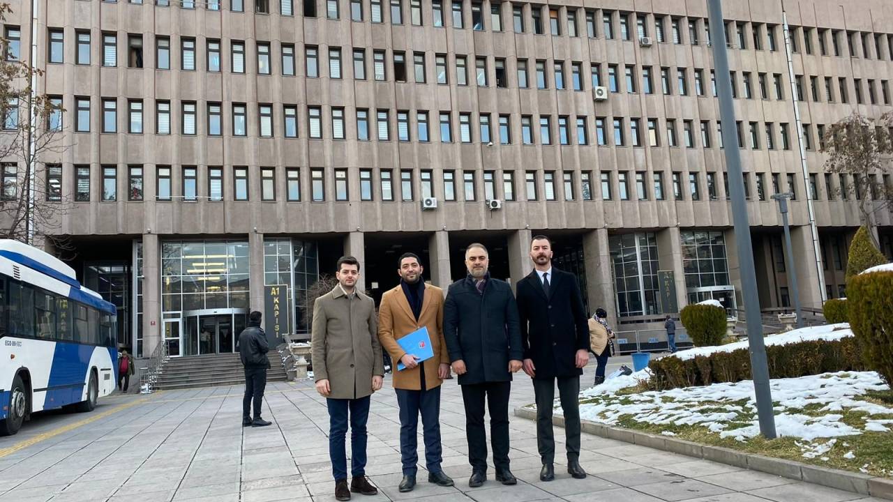 Chp, Sosyal Medya Kısıtlaması Hakkında Suç Duyurusunda Bulundu