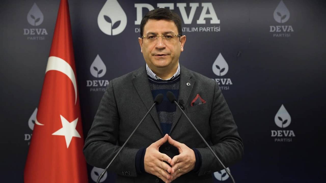 Deva Partisi Sözcüsüşahin: Üniversiteleri Kapatmayın, Gençlerimizi Cezalandırmayın
