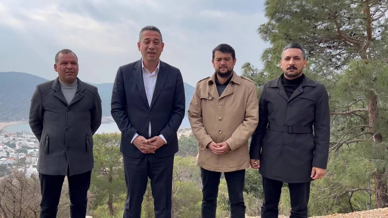 Ali Mahir Başarır: “insanlar Deprem Bölgesinde Mücadele Ederken, Siz Burada Mersin’i Kazıyorsunuz”