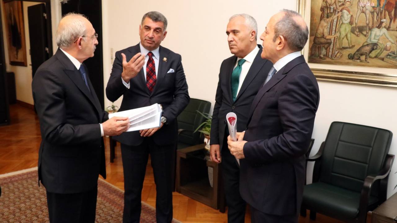 Deprem Bölgesindeki Taşınmaz Kültür Varlıklarına İlişkin Rapor, Kemal Kılıçdaroğlu’na Sunuldu