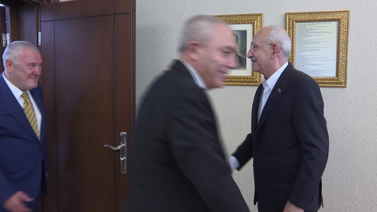Cumhurbaşkanı Adayı Kılıçdaroğlu, Türmob Genel Başkanı Kartaloğlu Ve Heyetiile Bir Araya Geldi