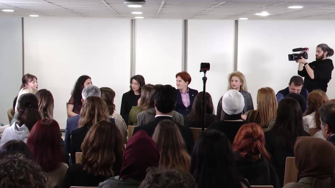 Meral Akşener: "kimse Cayamaz. İstanbul Sözleşmesi Yaşatır. En Ufak Bir Tereddüt Yaşanmasın"