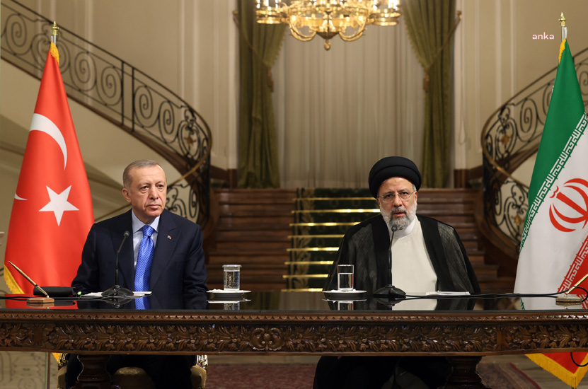 Cumhurbaşkanı Erdoğan, İran Cumhurbaşkanı Reisiile Telefonda Görüştü