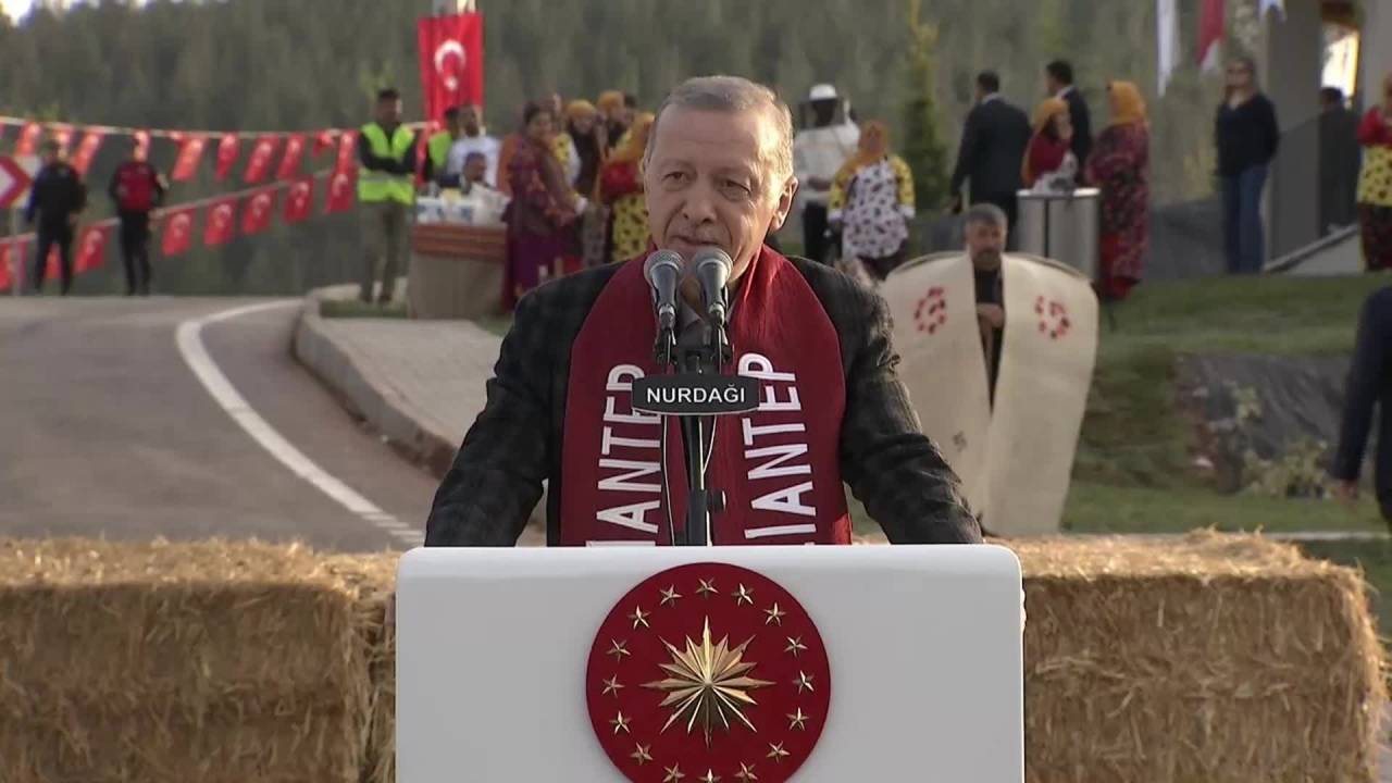 Erdoğan: “14 Mayıs Lgbt'cilere, Kadına Şiddetin Yanında Olanlara Ders Verme Günü Olacaktır”