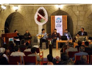 NEŞET ERTAŞ  ANILDI