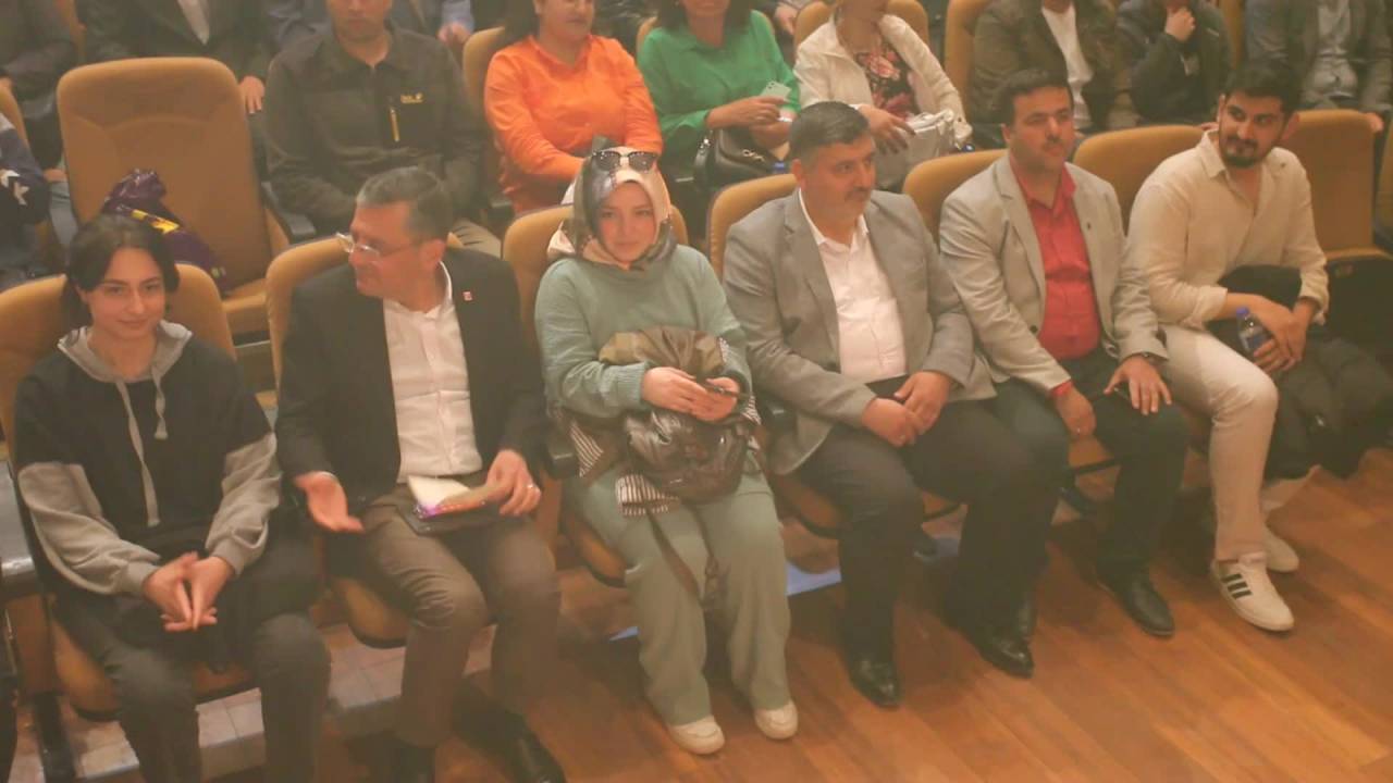 Özgür Özel: “bizim Listemizde Hesabını Veremeyeceğimiz Kimse Yok, Sizin Listenizde Kimler Kimlerle Beraber”