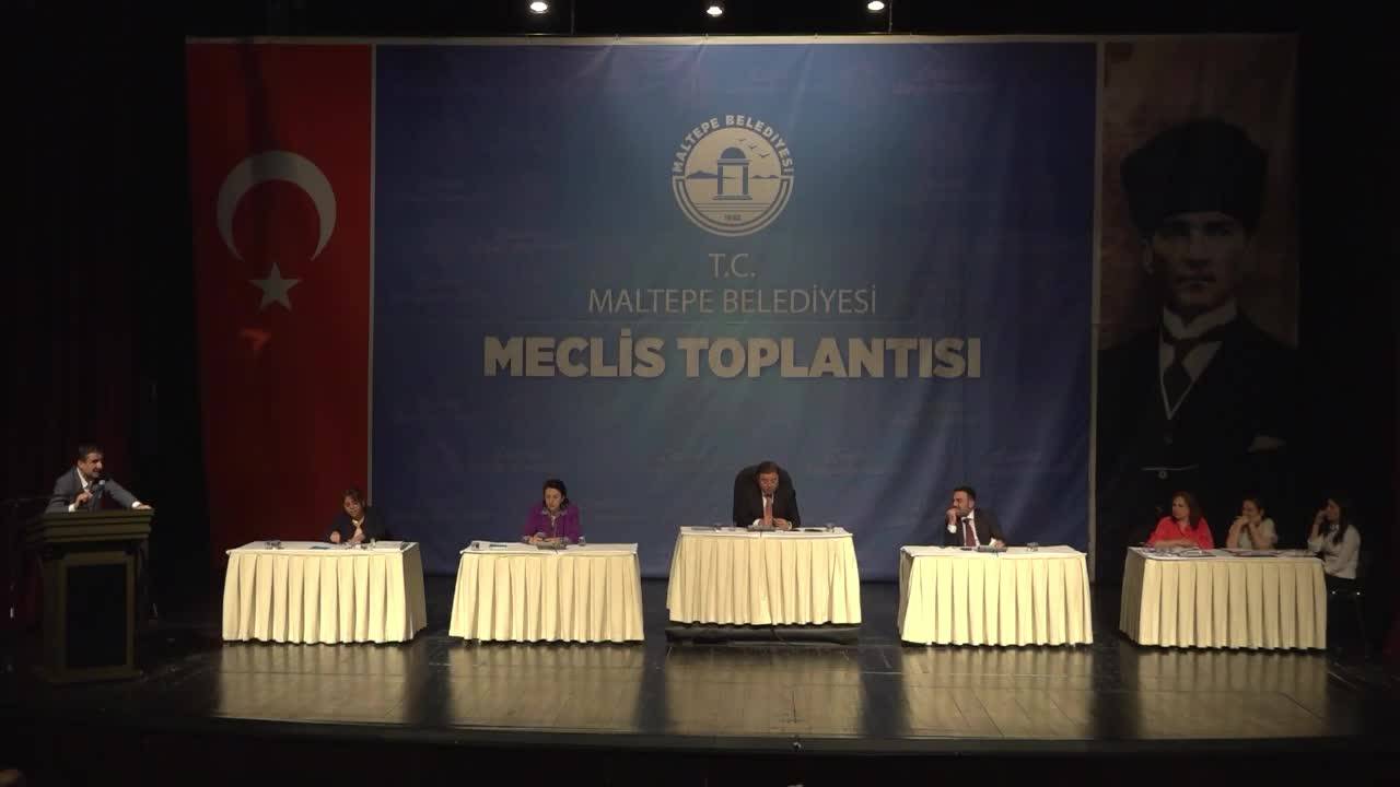 Maltepe Belediye Meclisi'nde Gerginlik