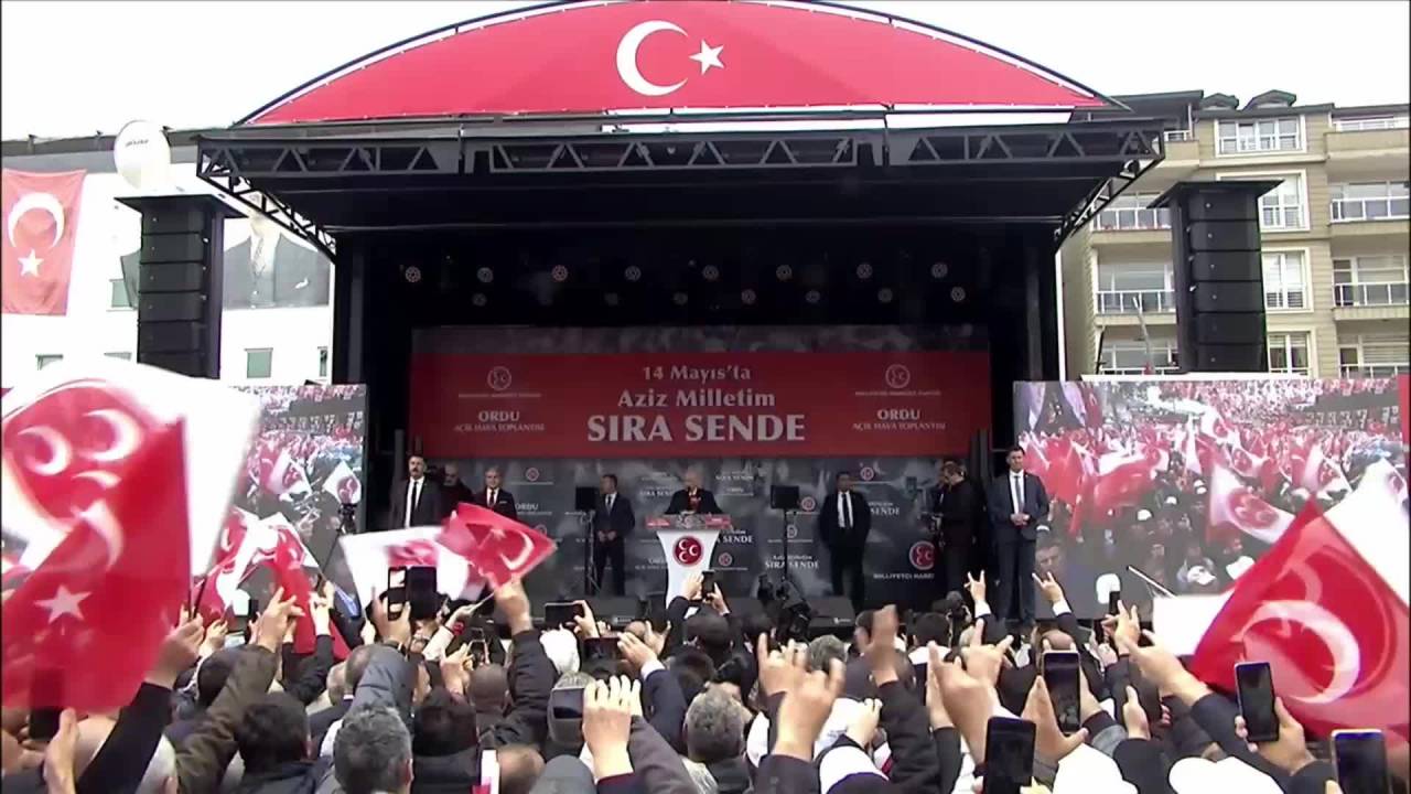 Bahçeli: "namussuz Montajcılar, Özel Hayat Cellatları İş Başında"