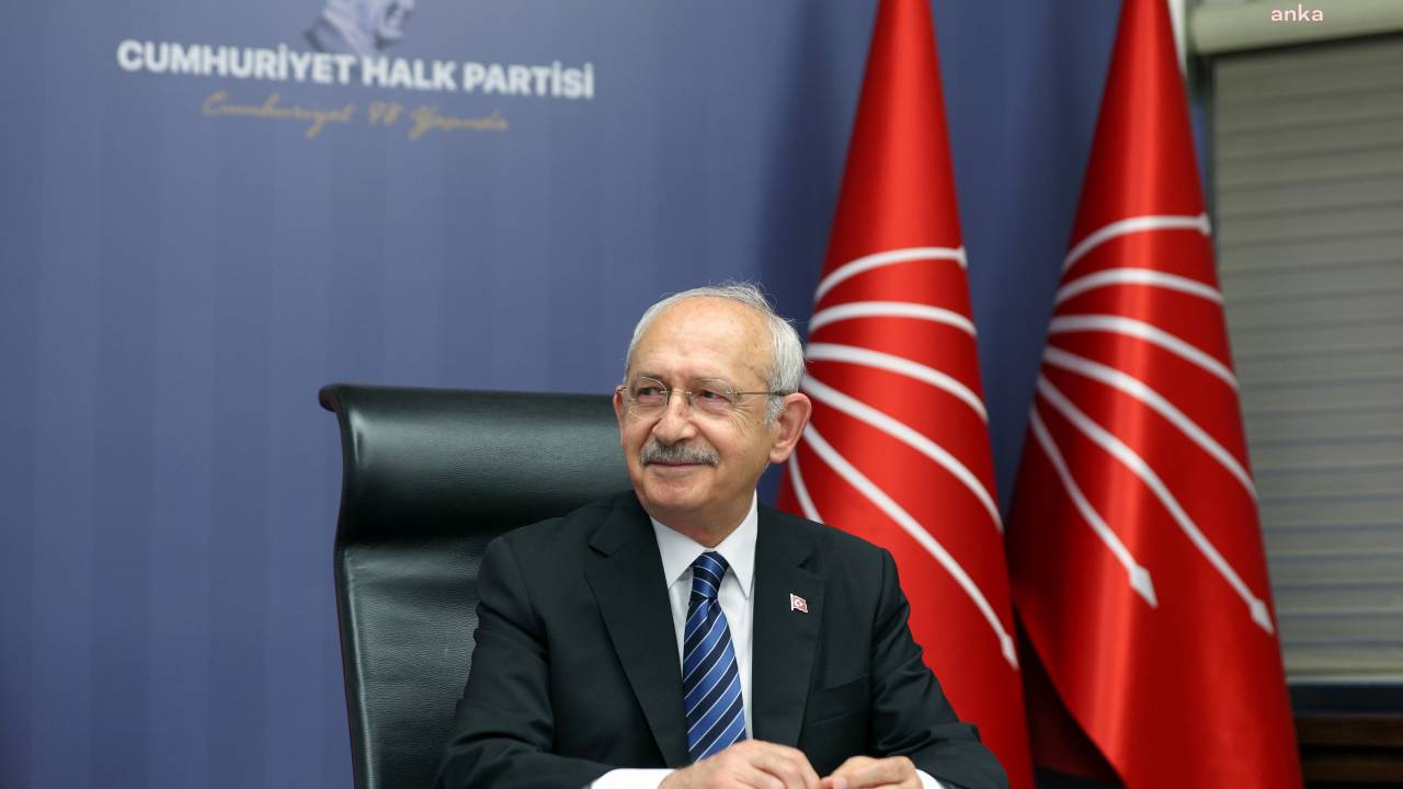 Kılıçdaroğlu: Bu Gece 01’de Burada Buluşalım Gençler. Yarın Cumartesi, Uyumayın, Bir Şey Olmaz