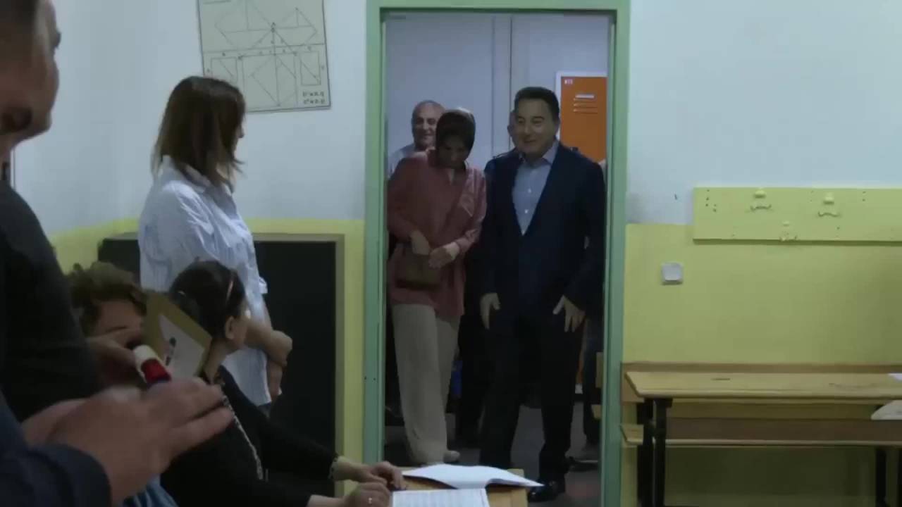 Ali Babacan Ankara’da Oy Kullandı: “6 Partinin Ortak Seçim Güvenlik Sistemiçalışacak”