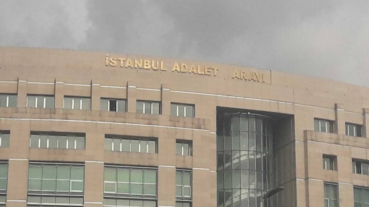 Erdoğan Lehine Tezahürat Yapan Çocuğa Ekmek Vermediğiiddia Edilen Fırın Sahibi Tutuklandı