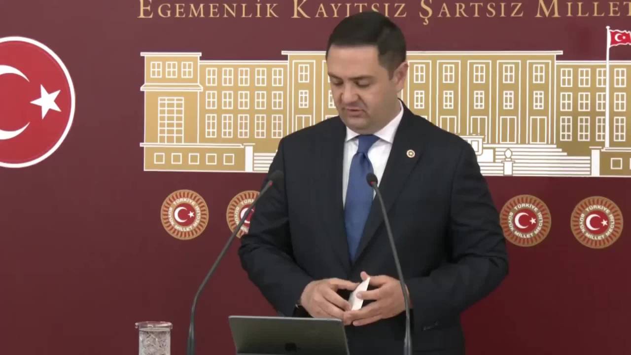 Umut Akdoğan’an İçişleri Bakanlığı’na Göç Uyarısı: "şimdi Tehlike Pakistanlılardır"