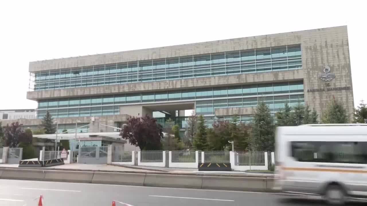 Chp, Tbmm Başkanlık Divanı'nın Oluşumuna İlişkin Meclis Kararının İptaliiçin Anayasa Mahkemesi'ne Başvurdu